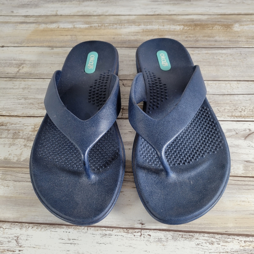 Womens Oka B Navy Blue Flip Flops Sandals Medium